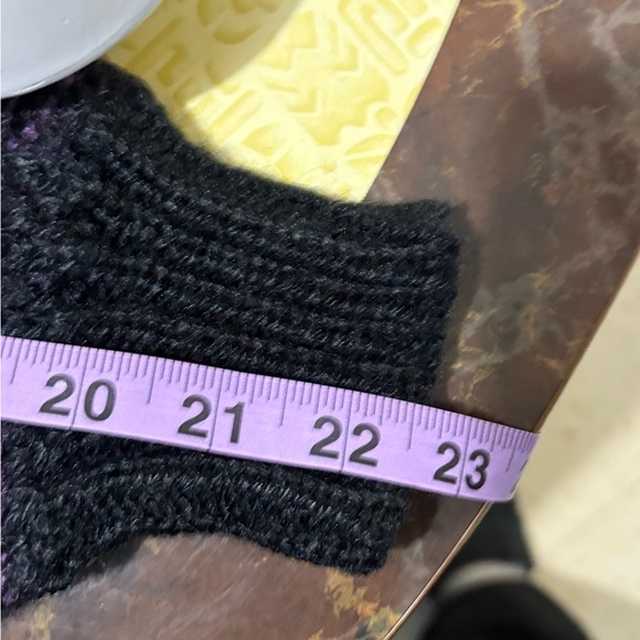 Vintage Women’s Purple and Black Crew Neck Sweater with Textured Knit - Picture 6 of 7